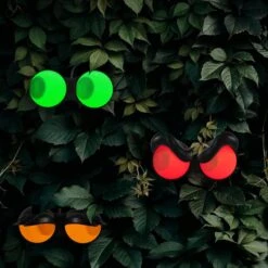 Flashing Peeping Eyes Lights 3 Pack - Red, Green, Orange -Halloween Decorations Store 71TY4U52 oL. AC SL1500