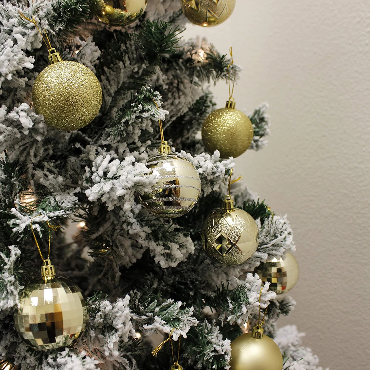 34 Pcs Christmas Ball Ornaments (Gold) - Image 4