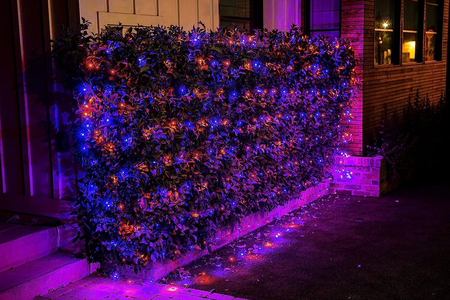 150 M5 LED Black Wire Net Lights (Orange & Purple) 4 150 M5 LED Black Wire Net Lights (Orange & Purple) - Image 2