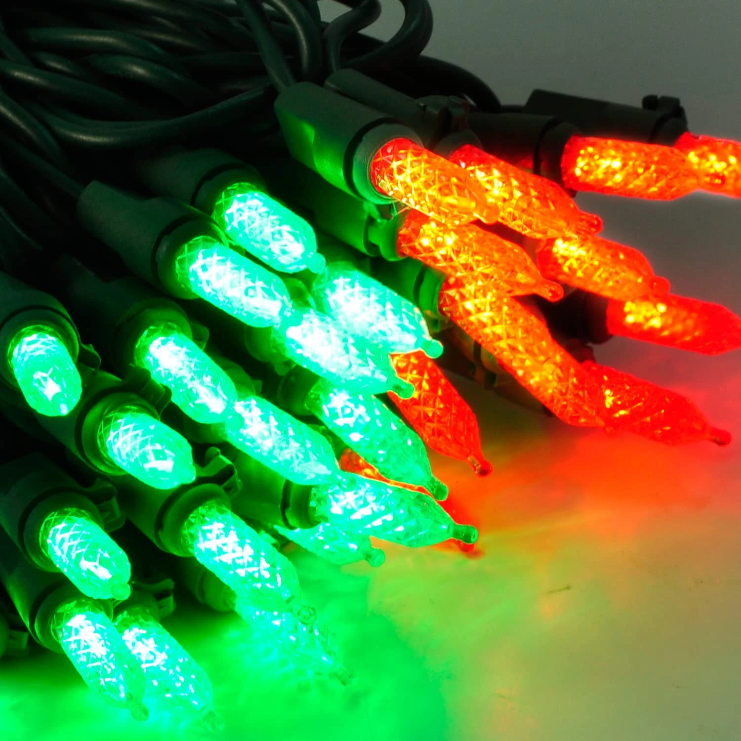 70 Red & Green M5 LED Green Wire String Lights - Image 4